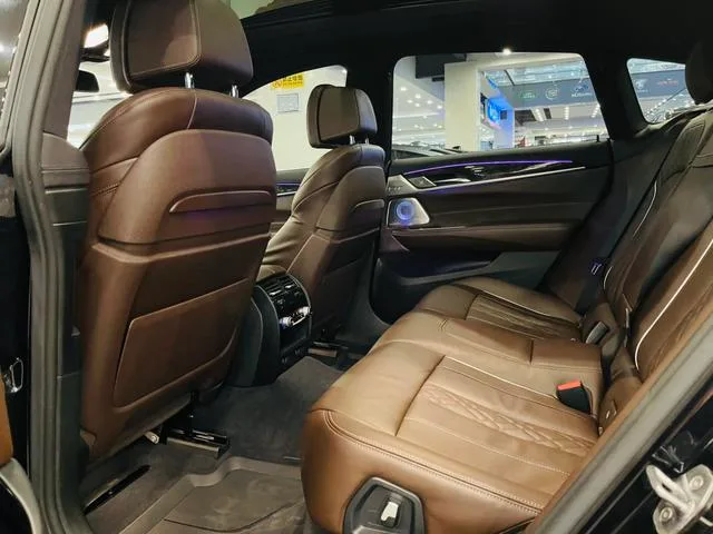 BMW 6 Series GT 2019 630i M Sports Grand Traveler Edition exterior photo 6 BMW 6 Series GT 2019 630i M Sports Grand Traveler Edition exterior photo 6