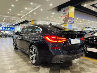 BMW 6 Series GT 2019 630i M Sports Grand Traveler Edition interior photo 14 BMW 6 Series GT 2019 630i M Sports Grand Traveler Edition interior photo 14