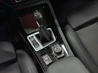 BMW 1 Series 2018 118i Sporty interior photo 15 BMW 1 Series 2018 118i Sporty interior photo 15