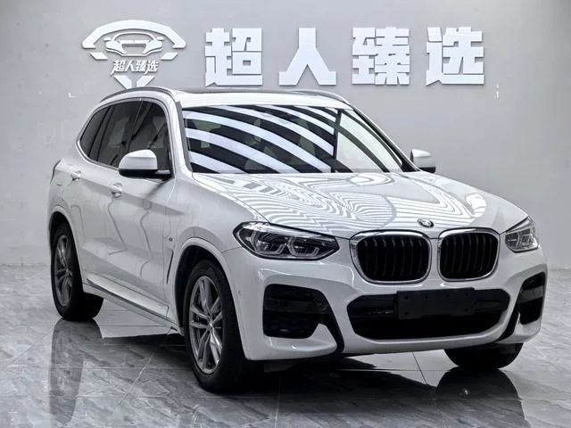 BMW X3 2020 xDrive28i M Ensemble de sport extérieur photo 6 BMW X3 2020 xDrive28i M Ensemble de sport extérieur photo 6