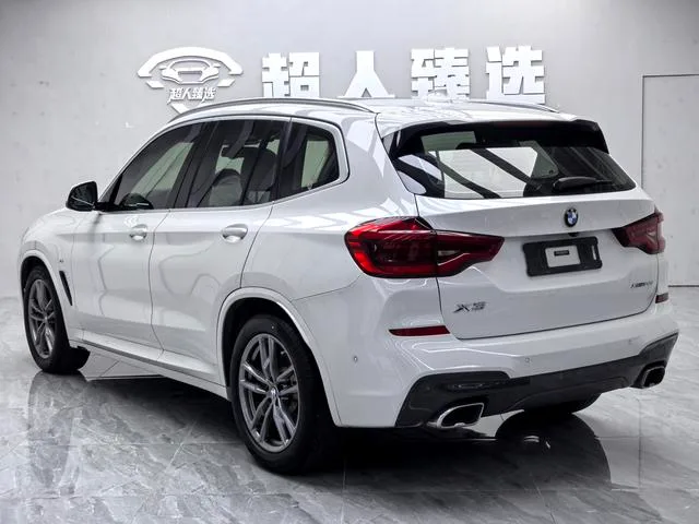 BMW X3 2020 xDrive28i M Ensemble de sport extérieur photo 7 BMW X3 2020 xDrive28i M Ensemble de sport extérieur photo 7