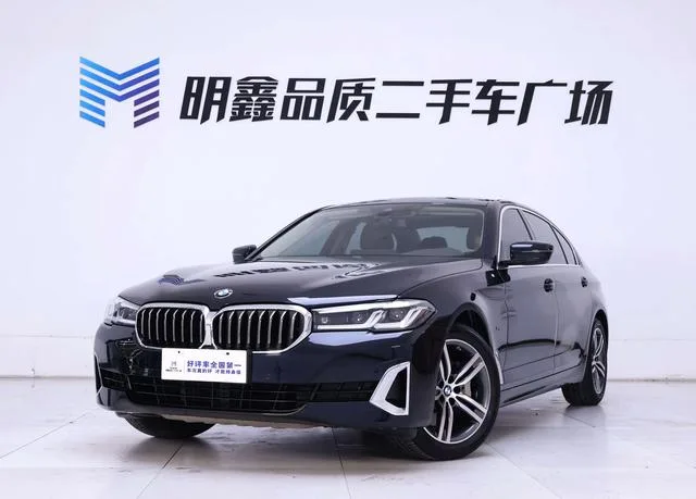 BMW 5 Series 2021 530Li Leading Type Luxury Set exterior photo 1 BMW 5 Series 2021 530Li Leading Type Luxury Set exterior photo 1
