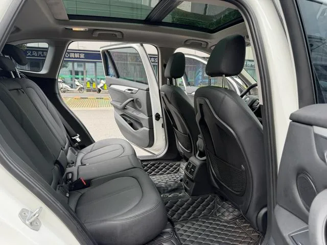 BMW X1 2018 sDrive20Li Leading Type interior photo 8 BMW X1 2018 sDrive20Li Leading Type interior photo 8