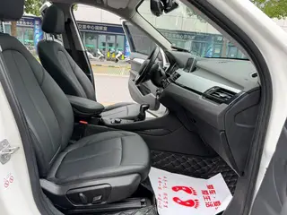 BMW X1 2018 sDrive20Li Leading Type interior photo 10 BMW X1 2018 sDrive20Li Leading Type interior photo 10