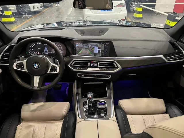 BMW X5 2021 xDrive40i Premium Class M Sports suit exterior photo 4 BMW X5 2021 xDrive40i Premium Class M Sports suit exterior photo 4