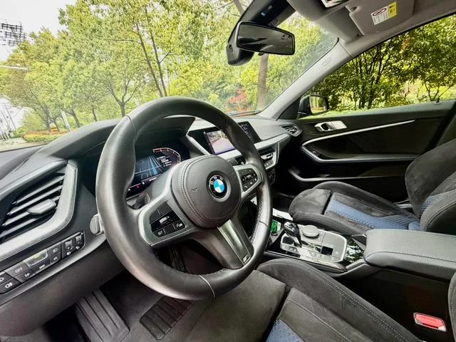 BMW 2 Series 2021 225i Coupé de cuatro puertas M Conjunto deportivo exterior foto 4 BMW 2 Series 2021 225i Coupé de cuatro puertas M Conjunto deportivo exterior foto 4