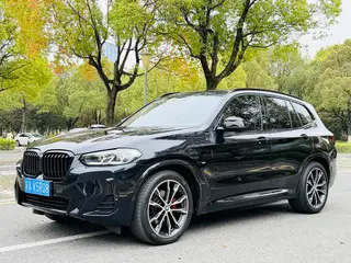 BMW X3 2022 xDrive30i Leading Type M Obsidian Night Suit