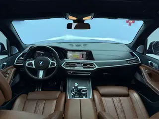 BMW X7 2020 xDrive40i Tipo de lujo M Conjunto deportivo interior foto 12 BMW X7 2020 xDrive40i Tipo de lujo M Conjunto deportivo interior foto 12