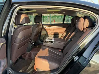 BMW 5 Series 2021 Reforma 530Li Tipo de lujo Traje de lujo exterior foto 6 BMW 5 Series 2021 Reforma 530Li Tipo de lujo Traje de lujo exterior foto 6