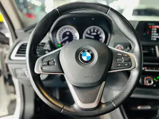 BMW 1 Series 2017 118i Sporty exterior photo 10 BMW 1 Series 2017 118i Sporty exterior photo 10