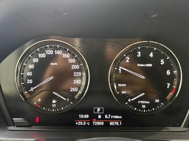 BMW 1 Series 2017 118i Sporty interior photo 20 BMW 1 Series 2017 118i Sporty interior photo 20
