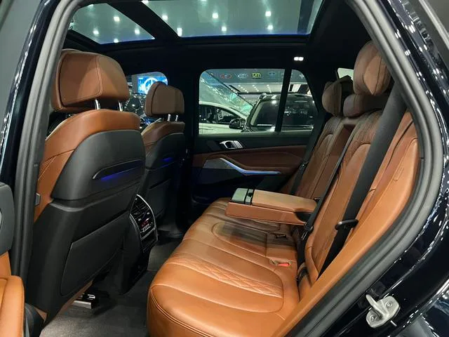 BMW X5 2020 xDrive40i Tipo de lujo M Conjunto deportivo interior foto 6 BMW X5 2020 xDrive40i Tipo de lujo M Conjunto deportivo interior foto 6