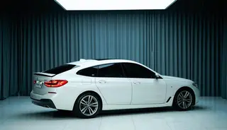 BMW 6 Series GT 2020 630i M Sports suit interior photo 8 BMW 6 Series GT 2020 630i M Sports suit interior photo 8