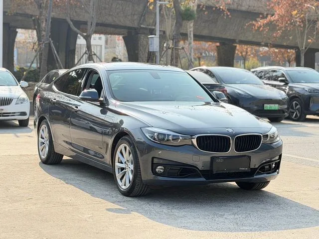 BMW 3 Series GT 2019 320i Fashionable exterior photo 3 BMW 3 Series GT 2019 320i Fashionable exterior photo 3