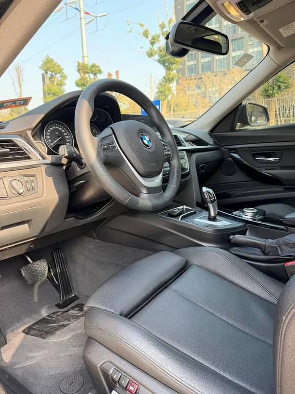 BMW 3 Series GT 2019 320i Fashionable exterior photo 5 BMW 3 Series GT 2019 320i Fashionable exterior photo 5