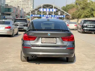 BMW 3 Series GT 2019 320i Fashionable interior photo 10 BMW 3 Series GT 2019 320i Fashionable interior photo 10