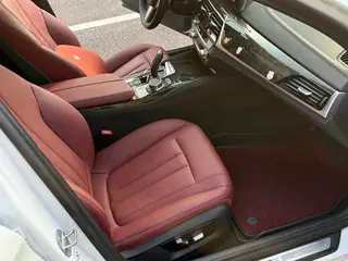 BMW 5 Series 2018 Restyling 530Li Leading Type M Sports suit interior photo 16 BMW 5 Series 2018 Restyling 530Li Leading Type M Sports suit interior photo 16
