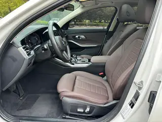 BMW 3 Series 2021 Segundo cambio 320Li M Conjunto deportivo exterior foto 7 BMW 3 Series 2021 Segundo cambio 320Li M Conjunto deportivo exterior foto 7