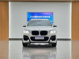 BMW X3 2021 xDrive28i M Conjunto deportivo exterior foto 3 BMW X3 2021 xDrive28i M Conjunto deportivo exterior foto 3