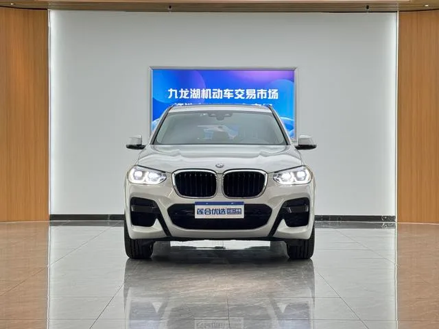 BMW X3 2021 xDrive28i M Conjunto deportivo exterior foto 3 BMW X3 2021 xDrive28i M Conjunto deportivo exterior foto 3