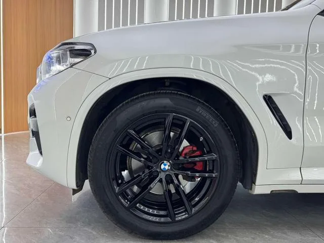 BMW X3 2021 xDrive28i M Conjunto deportivo exterior foto 6 BMW X3 2021 xDrive28i M Conjunto deportivo exterior foto 6
