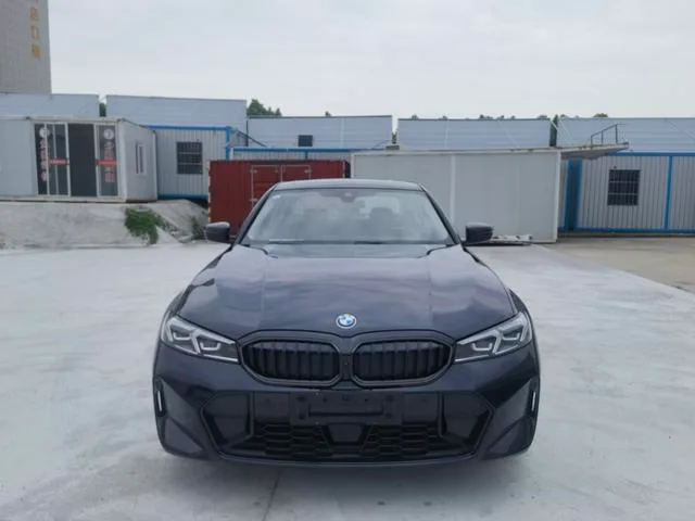 BMW 3 Series 2025 330Li M Sports Night Suit exterior photo 2 BMW 3 Series 2025 330Li M Sports Night Suit exterior photo 2