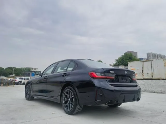 BMW 3 Series 2025 330Li M Sports Night Suit exterior photo 6 BMW 3 Series 2025 330Li M Sports Night Suit exterior photo 6