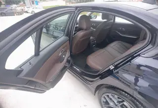 BMW 3 Series 2025 330Li M Sports Night Suit interior photo 19 BMW 3 Series 2025 330Li M Sports Night Suit interior photo 19