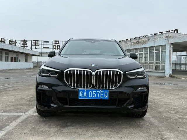 BMW X5 2020 xDrive30i M Sports suit exterior photo 4 BMW X5 2020 xDrive30i M Sports suit exterior photo 4