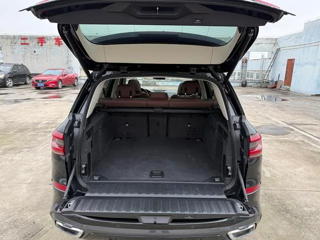 BMW X5 2020 xDrive30i M Sports suit exterior photo 9 BMW X5 2020 xDrive30i M Sports suit exterior photo 9