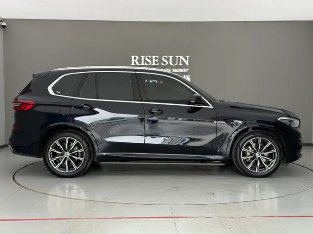 BMW X5 2019 xDrive40i M Sports suit interior photo 12 BMW X5 2019 xDrive40i M Sports suit interior photo 12