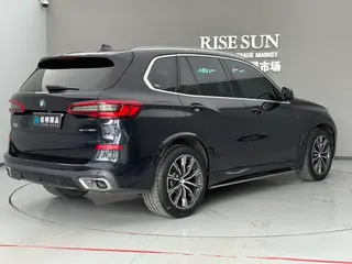 BMW X5 2019 xDrive40i M Sports suit interior photo 13 BMW X5 2019 xDrive40i M Sports suit interior photo 13