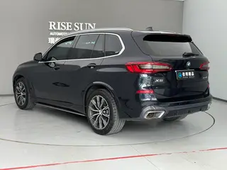 BMW X5 2019 xDrive40i M Sports suit interior photo 16 BMW X5 2019 xDrive40i M Sports suit interior photo 16
