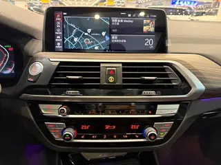 BMW X3 2020 xDrive28i M Sports suit interior photo 19 BMW X3 2020 xDrive28i M Sports suit interior photo 19