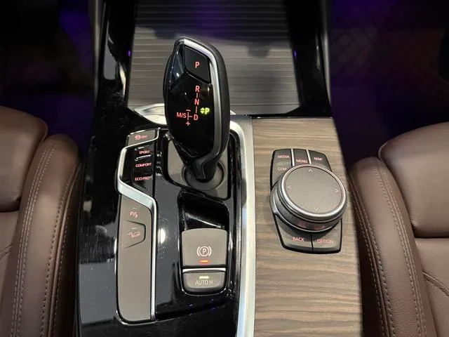 BMW X3 2020 xDrive28i M Sports suit interior photo 20 BMW X3 2020 xDrive28i M Sports suit interior photo 20