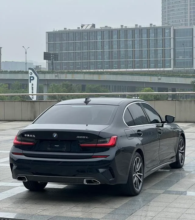 BMW 3 Series 2020 325Li M Sports suit exterior photo 6 BMW 3 Series 2020 325Li M Sports suit exterior photo 6