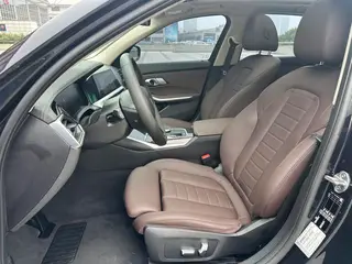 BMW 3 Series 2020 325Li M Sports suit interior photo 13 BMW 3 Series 2020 325Li M Sports suit interior photo 13