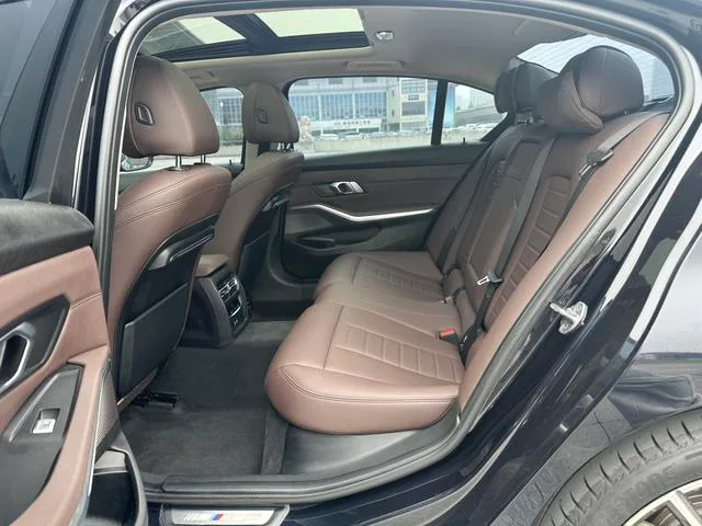 BMW 3 Series 2020 325Li M Sports suit interior photo 15 BMW 3 Series 2020 325Li M Sports suit interior photo 15