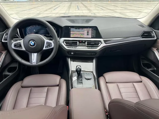 BMW 3 Series 2020 325Li M Sports suit interior photo 19 BMW 3 Series 2020 325Li M Sports suit interior photo 19