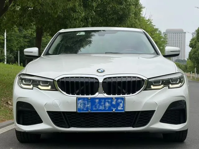 BMW 3 Series 2020 320Li M Sports suit exterior photo 2 BMW 3 Series 2020 320Li M Sports suit exterior photo 2