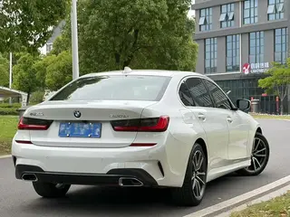 BMW 3 Series 2020 320Li M Sports suit exterior photo 3 BMW 3 Series 2020 320Li M Sports suit exterior photo 3