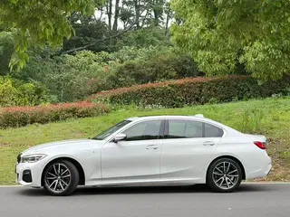BMW 3 Series 2020 320Li M Sports suit exterior photo 4 BMW 3 Series 2020 320Li M Sports suit exterior photo 4