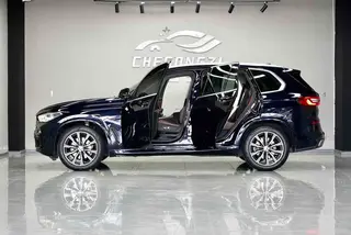BMW X5 2019 xDrive40i M Sports suit exterior photo 7 BMW X5 2019 xDrive40i M Sports suit exterior photo 7