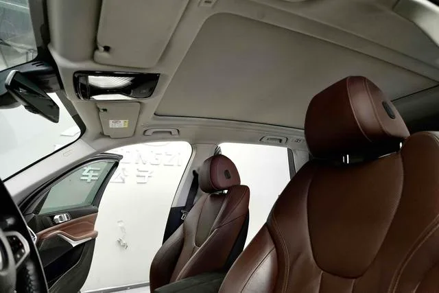 BMW X5 2019 xDrive40i M Sports suit interior photo 17 BMW X5 2019 xDrive40i M Sports suit interior photo 17