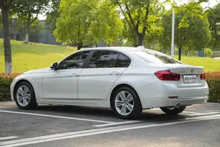 BMW 3 Series 2016 320Li Estilo de moda exterior foto 4 BMW 3 Series 2016 320Li Estilo de moda exterior foto 4