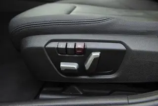 BMW 3 Series 2016 320Li Estilo de moda interior foto 15 BMW 3 Series 2016 320Li Estilo de moda interior foto 15