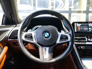 BMW 8 Series 2022 840i Four-door coupe M Sports suit interior photo 18 BMW 8 Series 2022 840i Four-door coupe M Sports suit interior photo 18