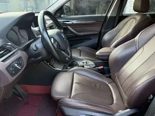 BMW X1 2019 xDrive20Li Tipo de lujo exterior foto 7 BMW X1 2019 xDrive20Li Tipo de lujo exterior foto 7