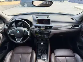 BMW X1 2019 xDrive20Li Tipo de lujo exterior foto 9 BMW X1 2019 xDrive20Li Tipo de lujo exterior foto 9
