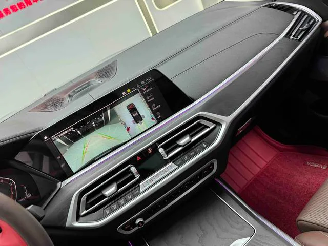 BMW X7 2021 xDrive40i Leading Luxury Set interior photo 10 BMW X7 2021 xDrive40i Leading Luxury Set interior photo 10